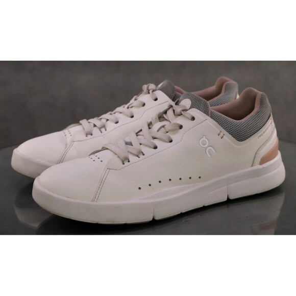 OnCloud The Roger Women's Sneakers Shoes Size 8 Leather White - Picture 1 of 11